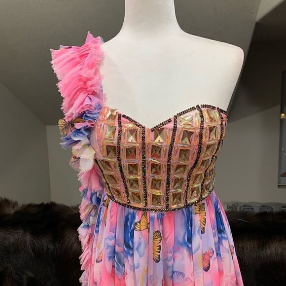 New One-Shoulder Floral Print Chiffon Gown With Beads - Picture 3 of 15